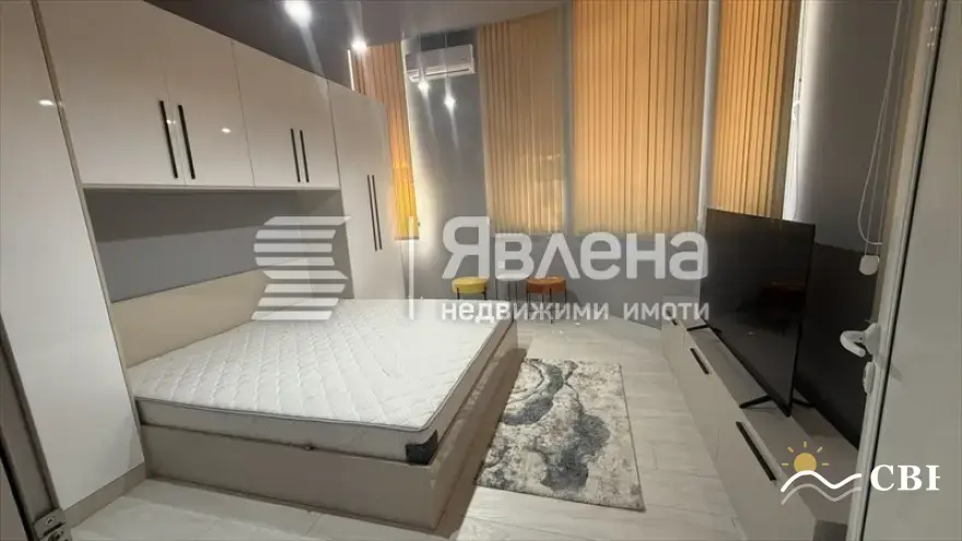 Apartment, 3-room, 120 m², in Varna. Photo 3 of 5. Varna, Black Sea, Bulgaria. Cheap Beach Holiday.
