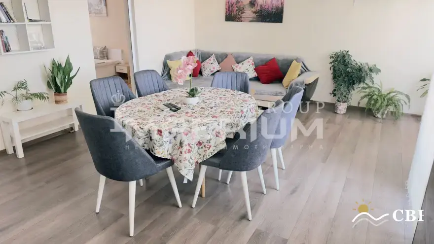 Apartment, 3-room, 100 m², in Varna. Photo 2 of 7. Varna, Black Sea, Bulgaria. Cheap Beach Holiday.