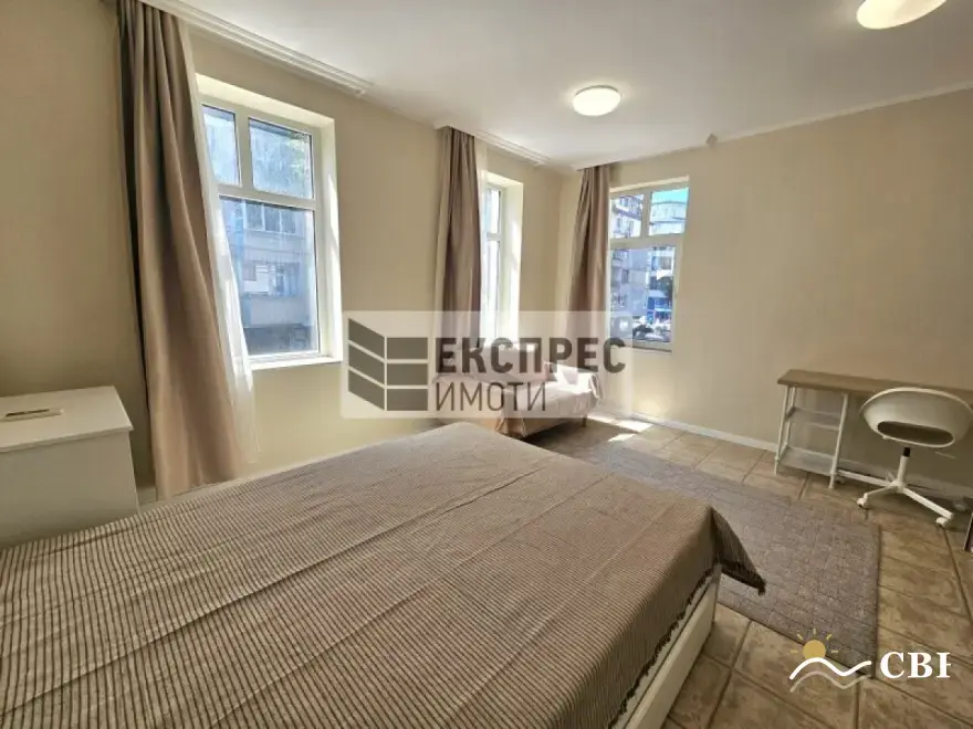 Apartment, 3-room, 75 m², in Varna. Photo 2 of 12. Varna, Black Sea, Bulgaria. Cheap Beach Holiday.