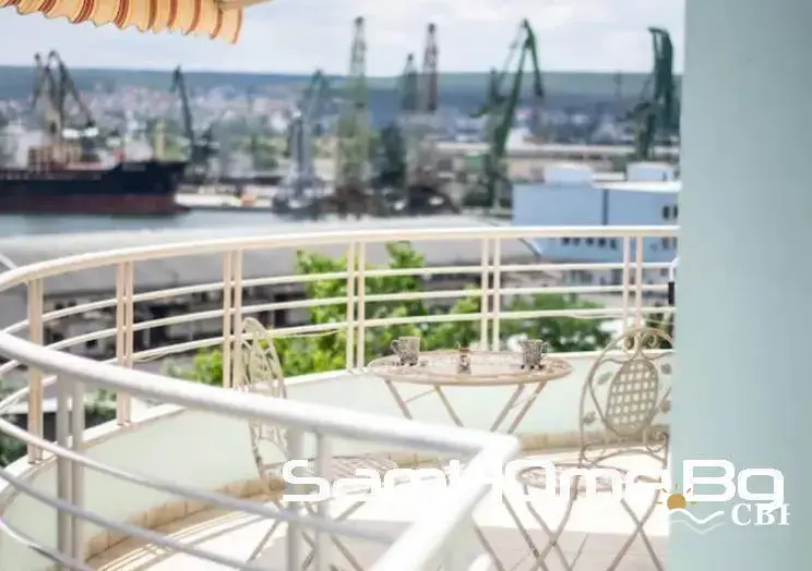 Apartment, 1-room, 86 m², in Varna. Photo 1 of 11. Varna, Black Sea, Bulgaria. Cheap Beach Holiday.