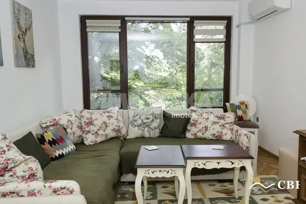 Apartment, 3-room, 80 m², in Varna. Photo 1 of 4. Varna, Black Sea, Bulgaria. Cheap Beach Holiday.
