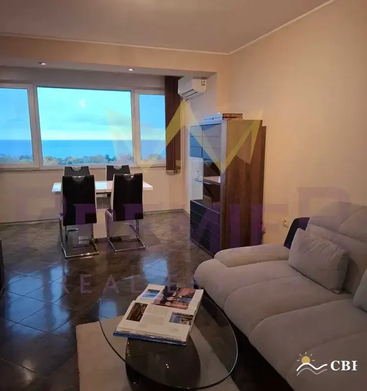 Apartment, 3-room, 60 m², in Varna. Photo 8 of 16. Varna, Black Sea, Bulgaria. Cheap Beach Holiday.