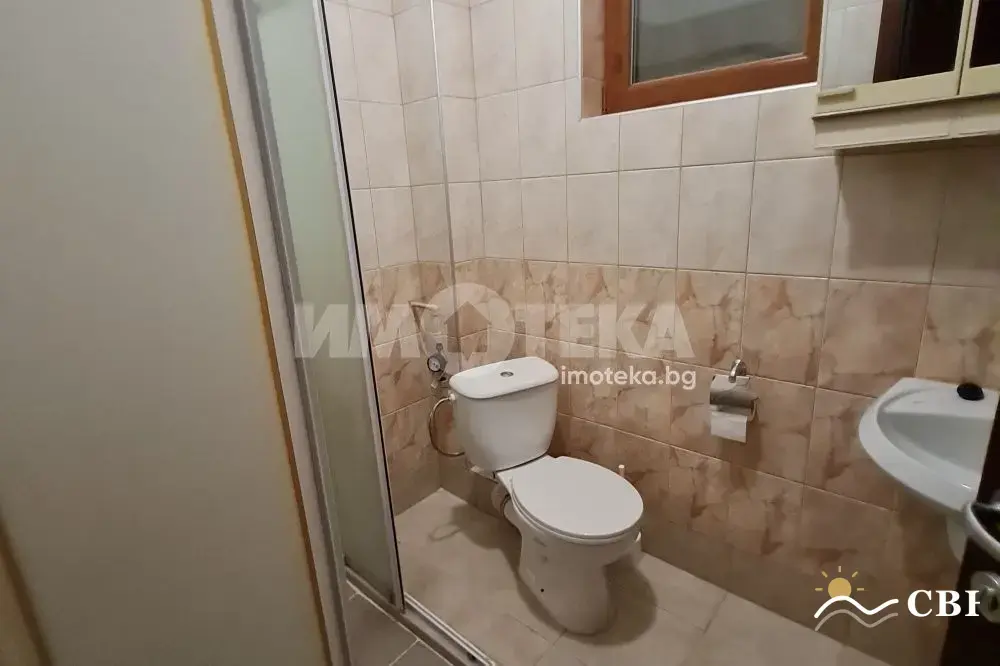 Apartment, 3-room, 120 m², in Varna. Photo 9 of 10. Varna, Black Sea, Bulgaria. Cheap Beach Holiday.