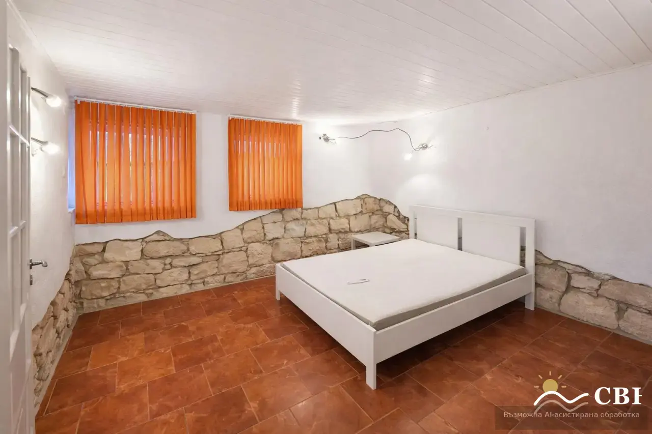 Apartment, 2-room, 60 m², in Varna. Photo 3 of 5. Varna, Black Sea, Bulgaria. Cheap Beach Holiday.
