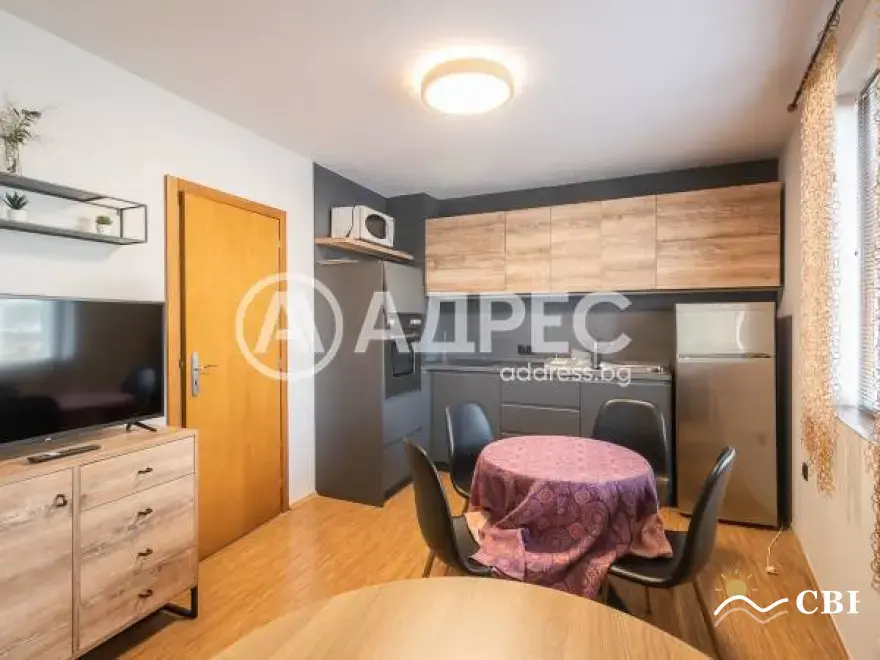 Apartment, 3-room, 87 m², in Varna. Photo 8 of 16. Varna, Black Sea, Bulgaria. Cheap Beach Holiday.