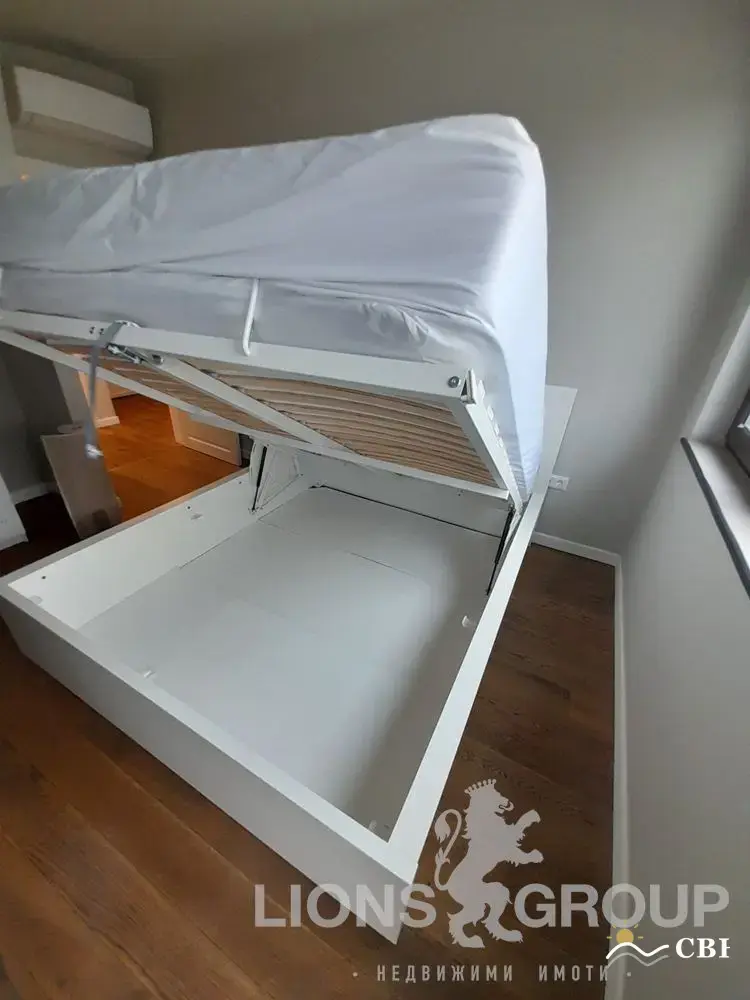 Apartment, 3-room, 90 m², in Varna. Photo 8 of 16. Varna, Black Sea, Bulgaria. Cheap Beach Holiday.
