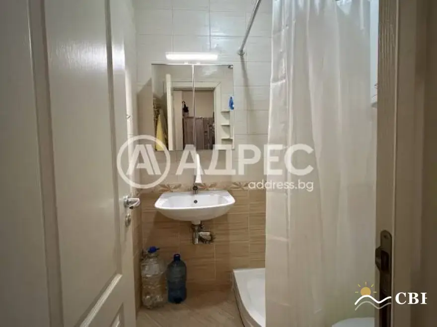 Apartment, 2-room, 50 m², in Varna. Photo 5 of 8. Varna, Black Sea, Bulgaria. Cheap Beach Holiday.