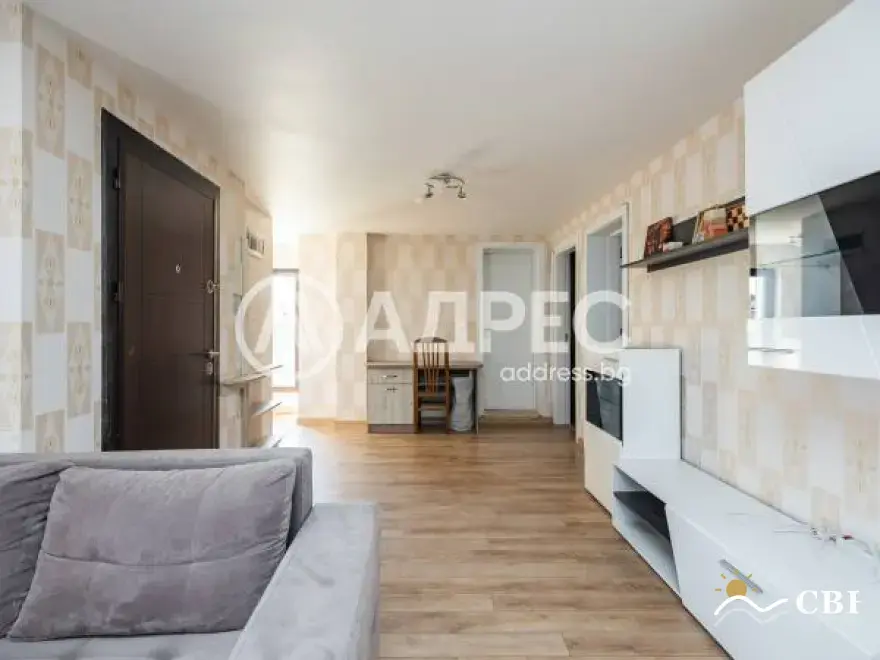 Apartment, 3-room, 130 m², in Varna. Photo 6 of 13. Varna, Black Sea, Bulgaria. Cheap Beach Holiday.