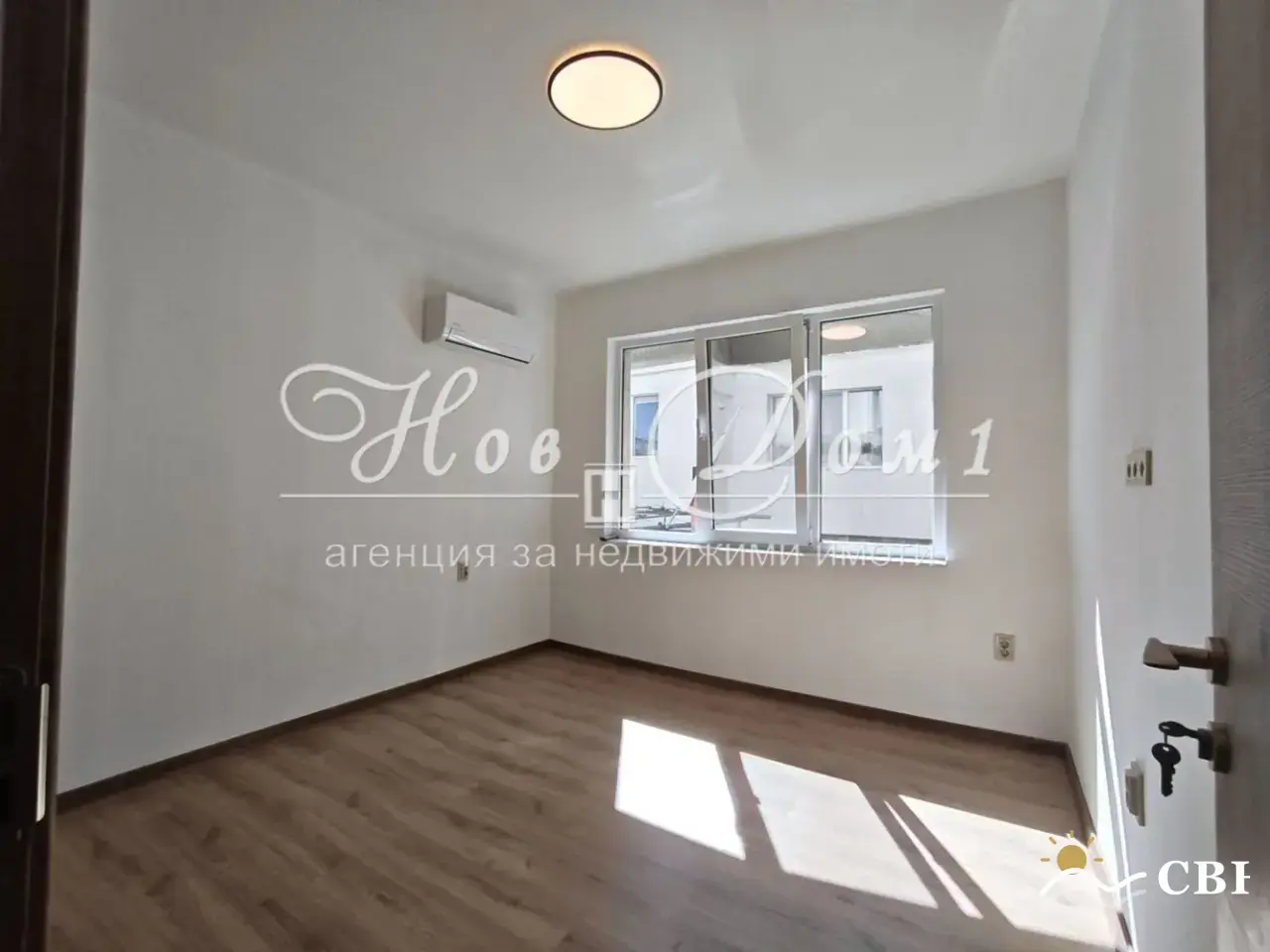 Apartment, 3-room, 90 m², in Varna. Photo 8 of 15. Varna, Black Sea, Bulgaria. Cheap Beach Holiday.