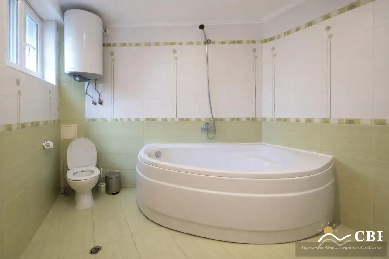 Apartment, 3-room, 120 m², in Varna. Photo 2 of 7. Varna, Black Sea, Bulgaria. Cheap Beach Holiday.