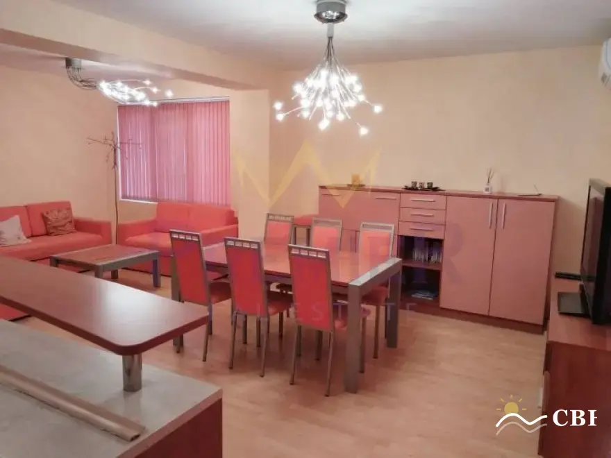 Apartment, 3-room, 89 m², in Varna. Photo 3 of 10. Varna, Black Sea, Bulgaria. Cheap Beach Holiday.