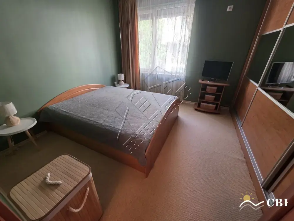 Apartment, 1-room, 81 m², in Pomorie. Photo 5 of 11. Pomorie, Black Sea, Bulgaria. Cheap Beach Holiday.