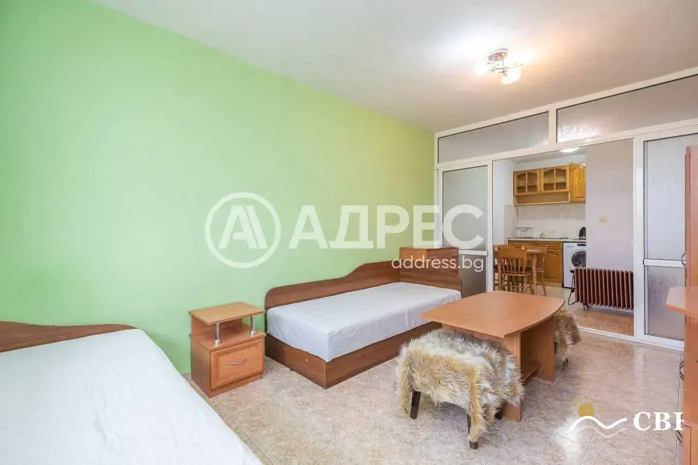 Apartment, 3-room, 61 m², in Varna. Photo 6 of 11. Varna, Black Sea, Bulgaria. Cheap Beach Holiday.