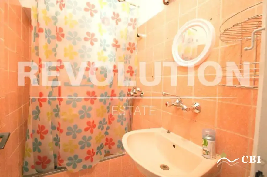 Apartment, 4-room, 90 m², in Varna. Photo 4 of 4. Varna, Black Sea, Bulgaria. Cheap Beach Holiday.