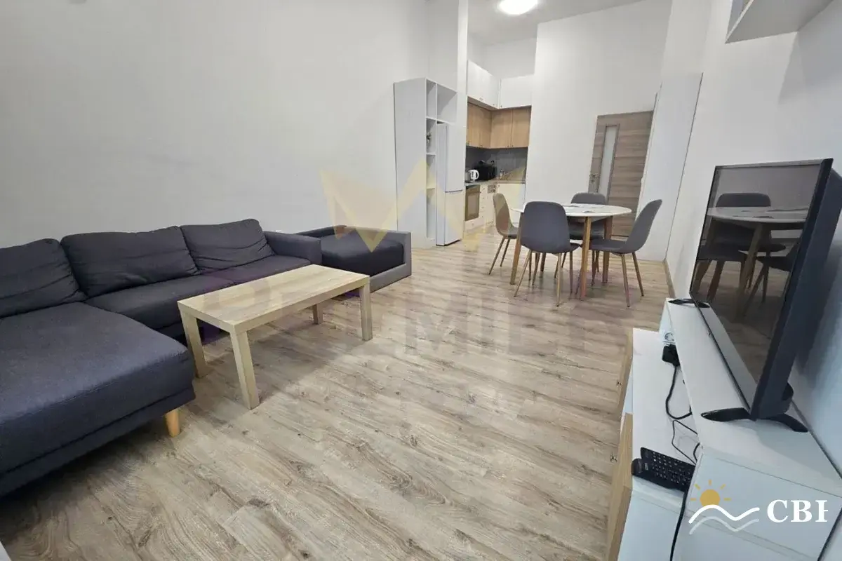 Apartment, 3-room, 100 m², in Varna. Photo 1 of 15. Varna, Black Sea, Bulgaria. Cheap Beach Holiday.
