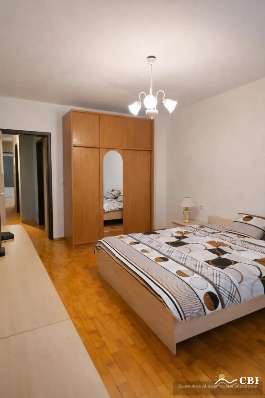 Apartment, 4-room, 102 m², in Varna. Photo 7 of 10. Varna, Black Sea, Bulgaria. Cheap Beach Holiday.