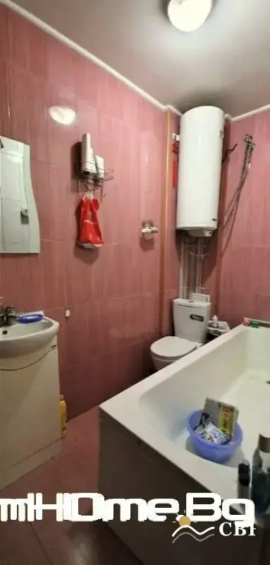 Apartment, 1-room, 65 m², in Varna. Photo 3 of 5. Varna, Black Sea, Bulgaria. Cheap Beach Holiday.