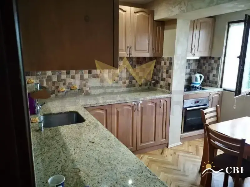 Apartment, 3-room, 65 m², in Varna. Photo 2 of 5. Varna, Black Sea, Bulgaria. Cheap Beach Holiday.