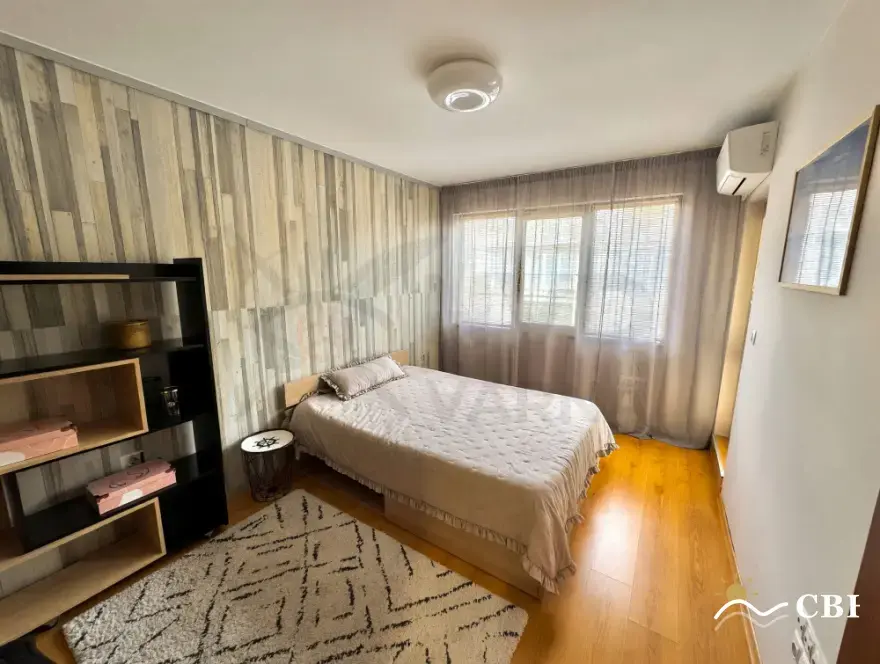 Apartment, 3-room, 85 m², in Varna. Photo 3 of 8. Varna, Black Sea, Bulgaria. Cheap Beach Holiday.