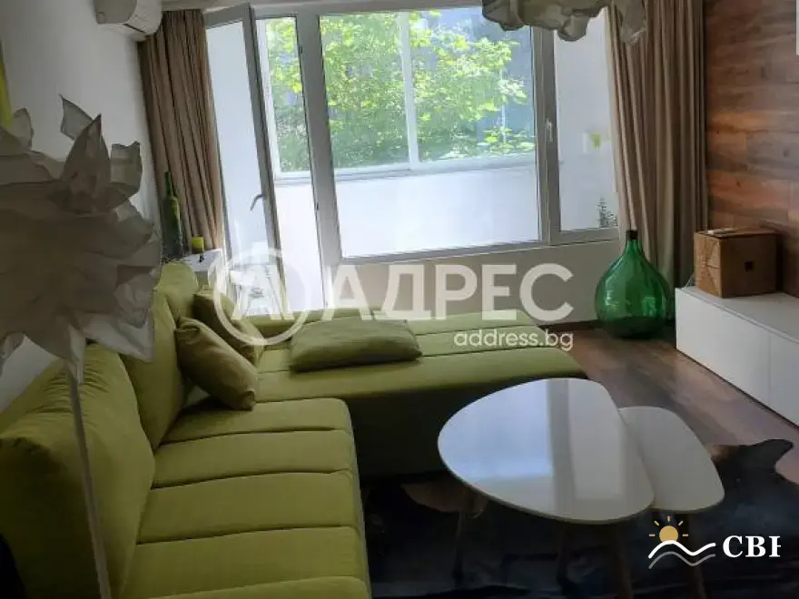 Apartment, 2-room, 65 m², in Burgas. Photo 3 of 8. Burgas, Black Sea, Bulgaria. Cheap Beach Holiday.