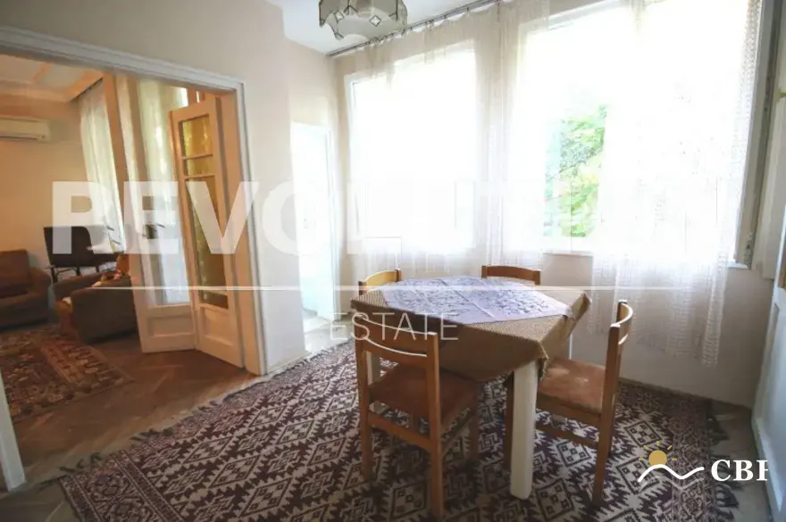 Apartment, 4-room, 90 m², in Varna. Photo 2 of 4. Varna, Black Sea, Bulgaria. Cheap Beach Holiday.