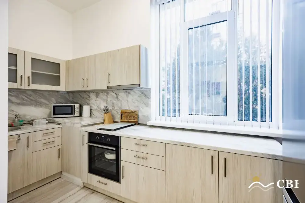 Apartment, 3-room, 90 m², in Varna. Photo 9 of 16. Varna, Black Sea, Bulgaria. Cheap Beach Holiday.