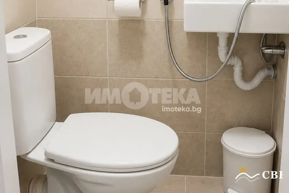 Apartment, 3-room, 100 m², in Varna. Photo 7 of 9. Varna, Black Sea, Bulgaria. Cheap Beach Holiday.