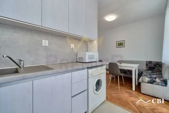 Apartment, 3-room, 71 m², in Varna. Photo 2 of 15. Varna, Black Sea, Bulgaria. Cheap Beach Holiday.