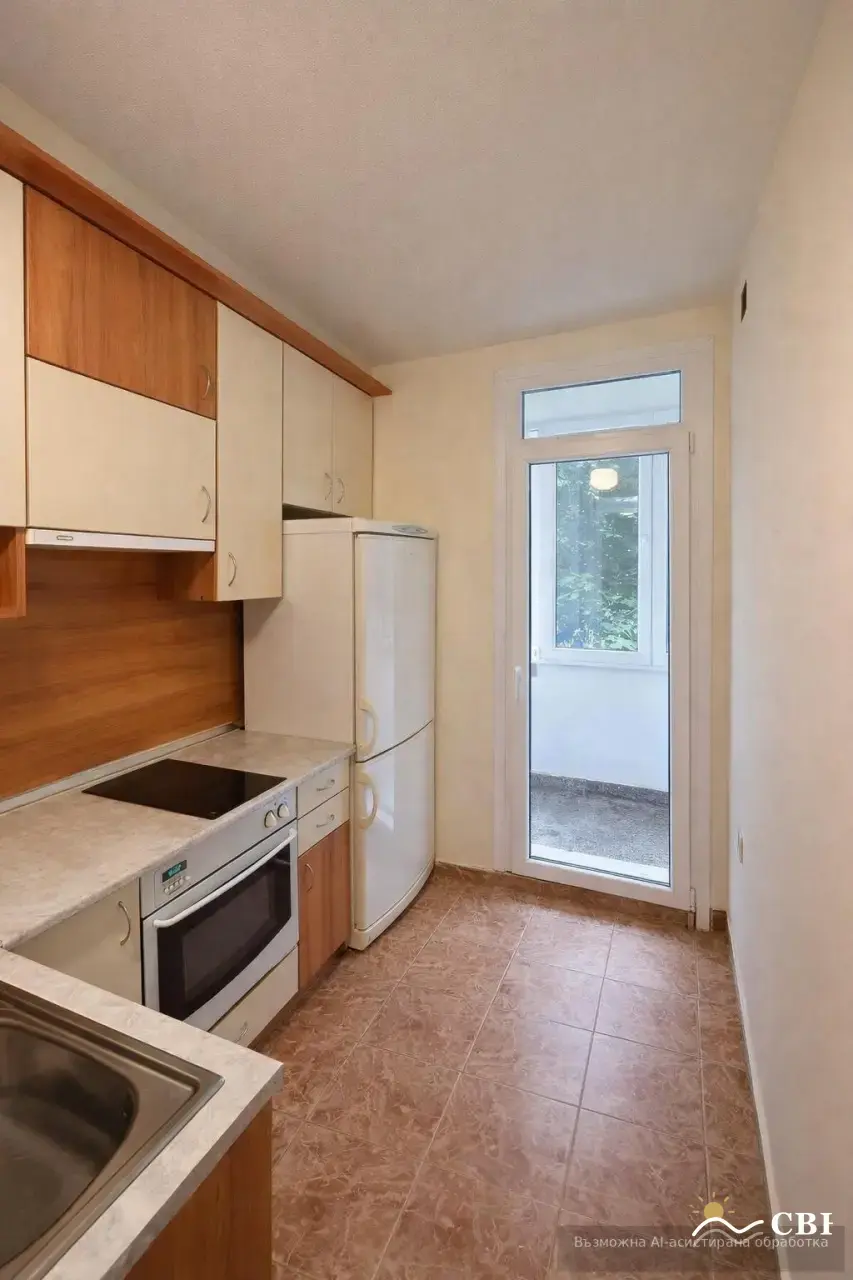 Apartment, 3-room, 100 m², in Varna. Photo 4 of 10. Varna, Black Sea, Bulgaria. Cheap Beach Holiday.