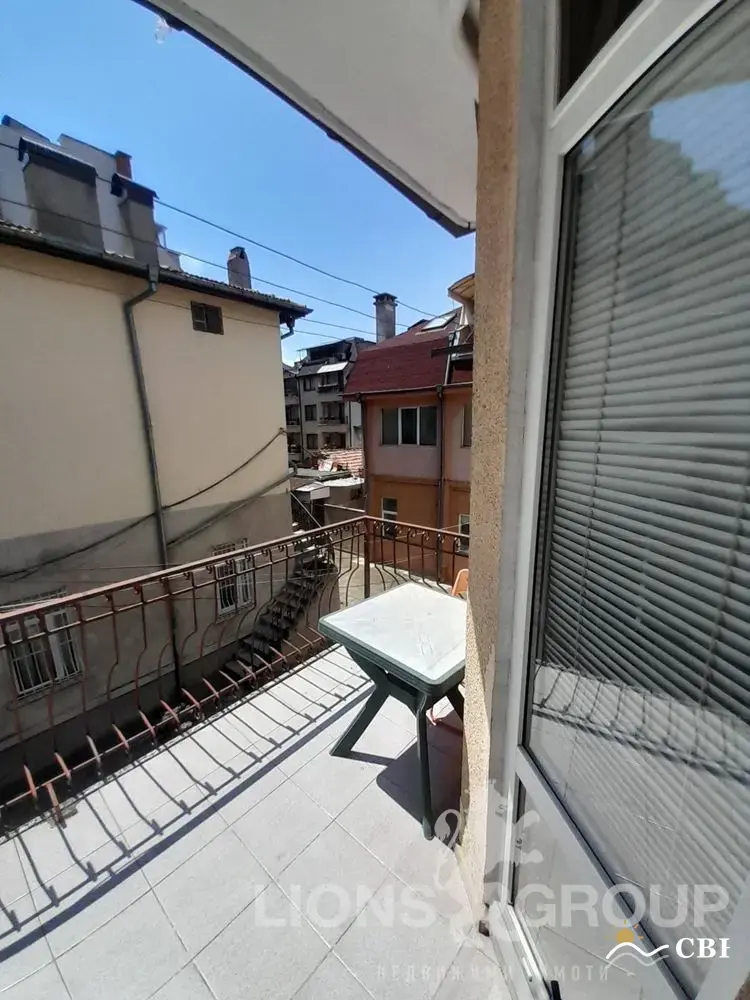 Apartment, 3-room, 198.5 m², in Varna. Photo 3 of 11. Varna, Black Sea, Bulgaria. Cheap Beach Holiday.
