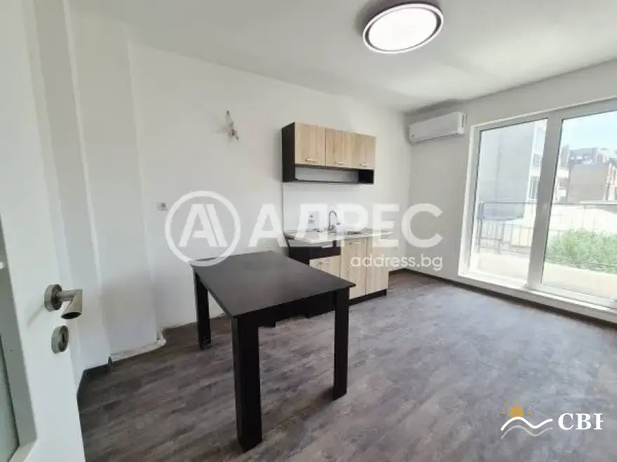 Apartment, 2-room, 50 m², in Varna. Photo 2 of 9. Varna, Black Sea, Bulgaria. Cheap Beach Holiday.