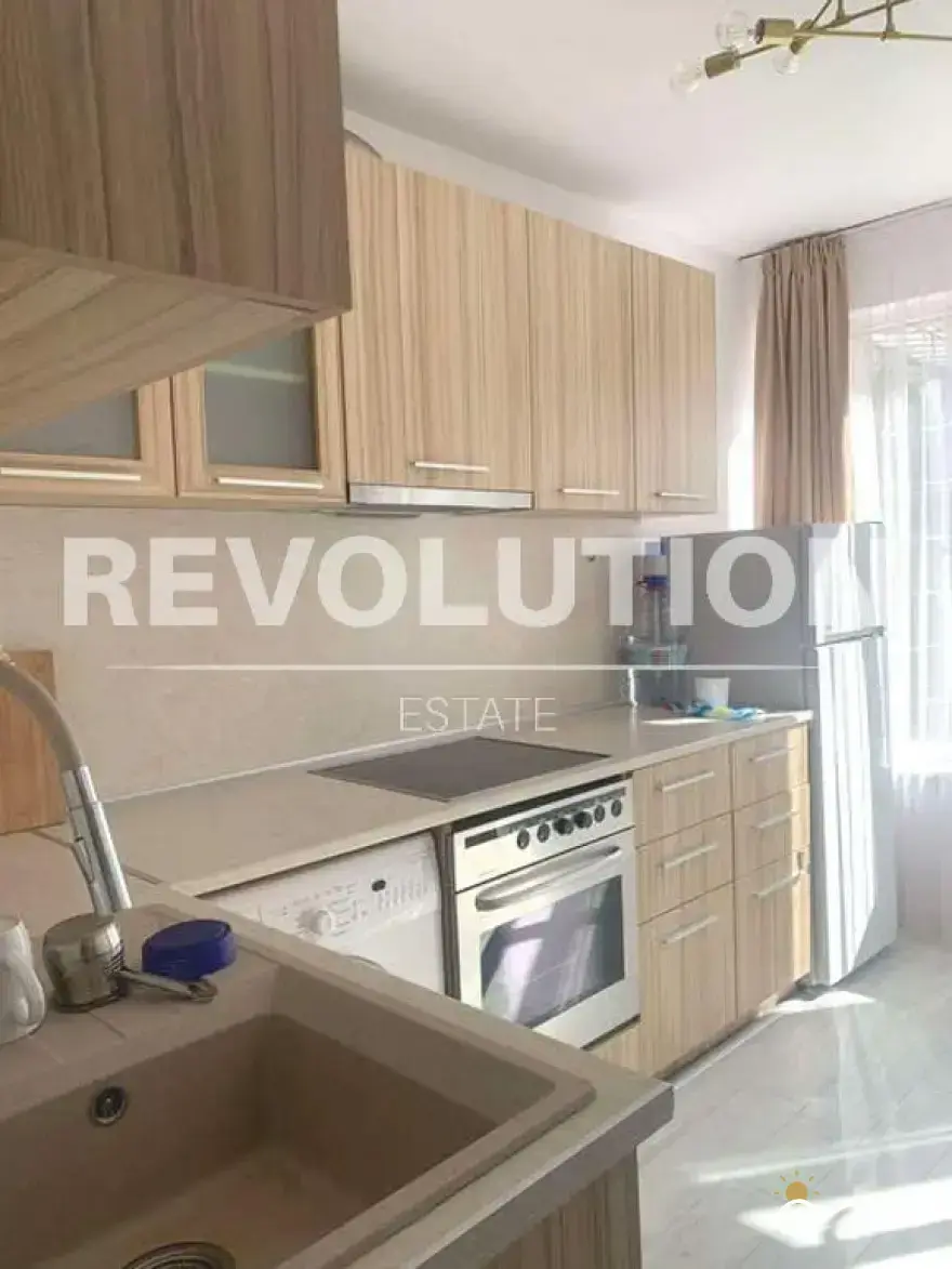 Apartment, 3-room, 70 m², in Varna. Photo 3 of 7. Varna, Black Sea, Bulgaria. Cheap Beach Holiday.