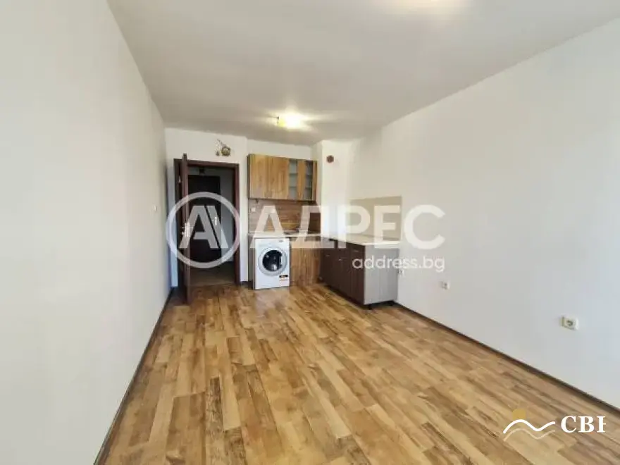 Apartment, 2-room, 60 m², in Varna. Photo 4 of 11. Varna, Black Sea, Bulgaria. Cheap Beach Holiday.