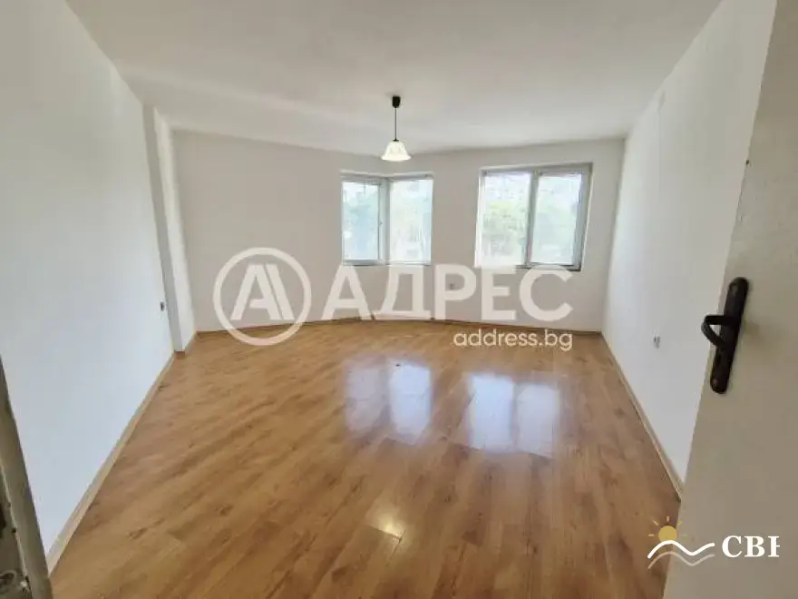 Apartment, 2-room, 45 m², in Varna. Photo 1 of 7. Varna, Black Sea, Bulgaria. Cheap Beach Holiday.