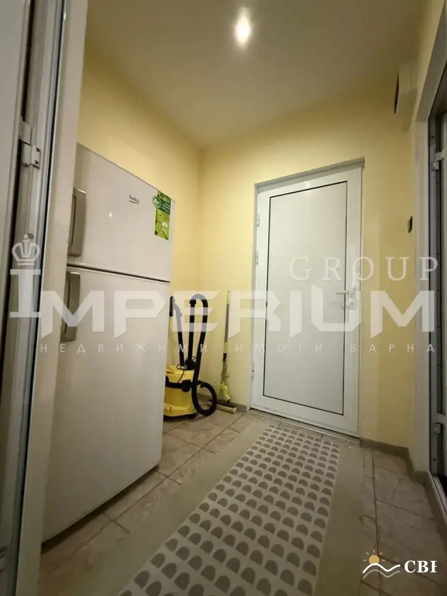 Apartment, 2-room, 55 m², in Varna. Photo 9 of 11. Varna, Black Sea, Bulgaria. Cheap Beach Holiday.