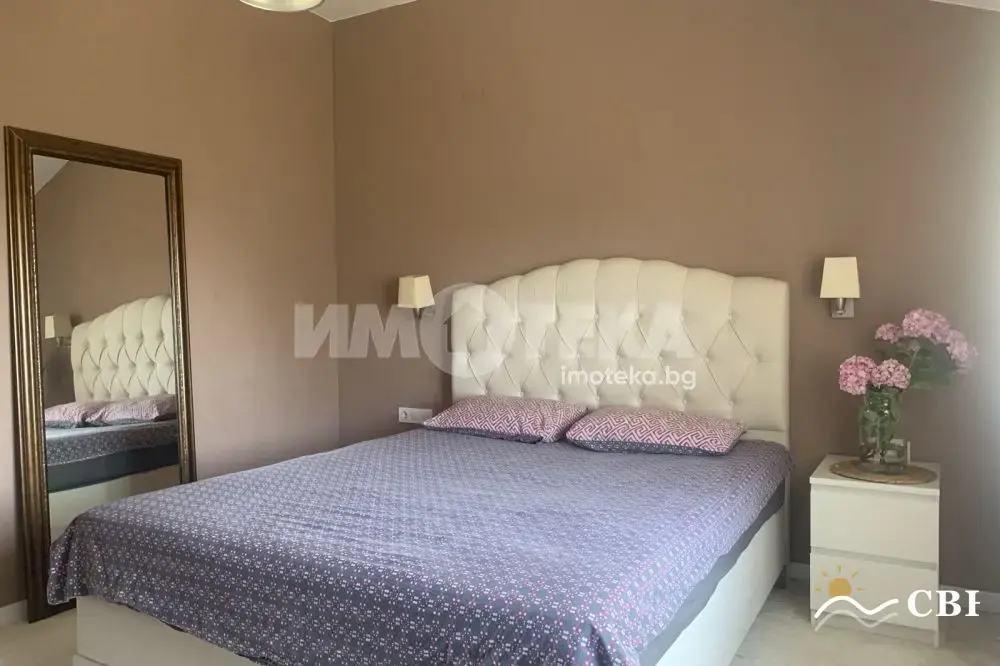 House, 1-room, 150 m², in Vinitsa. Photo 6 of 15. Vinitsa, Black Sea, Bulgaria. Cheap Beach Holiday.