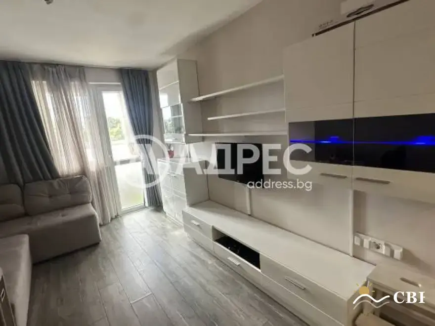 Apartment, 3-room, 75 m², in Varna. Photo 2 of 13. Varna, Black Sea, Bulgaria. Cheap Beach Holiday.