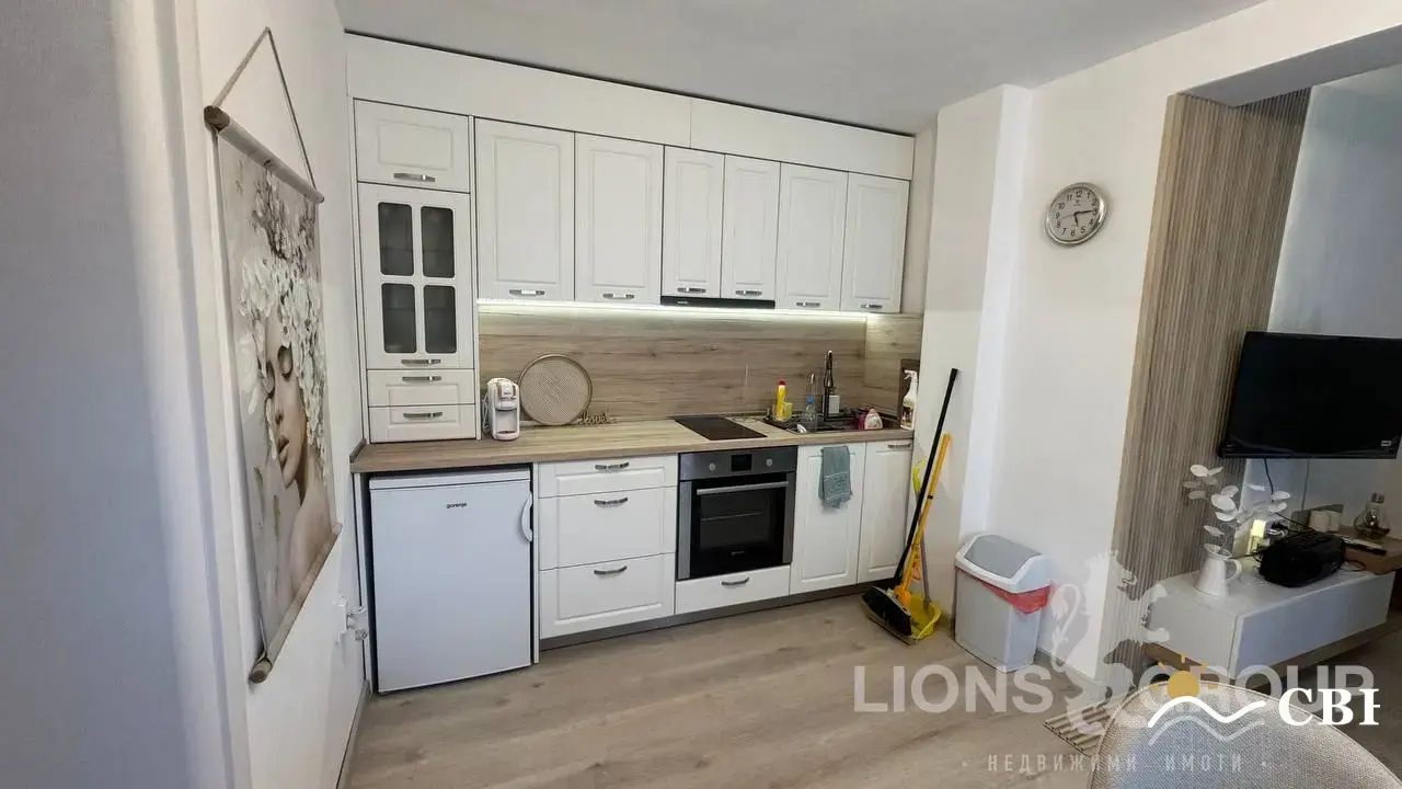 Apartment, 3-room, 75 m², in Varna. Photo 3 of 14. Varna, Black Sea, Bulgaria. Cheap Beach Holiday.