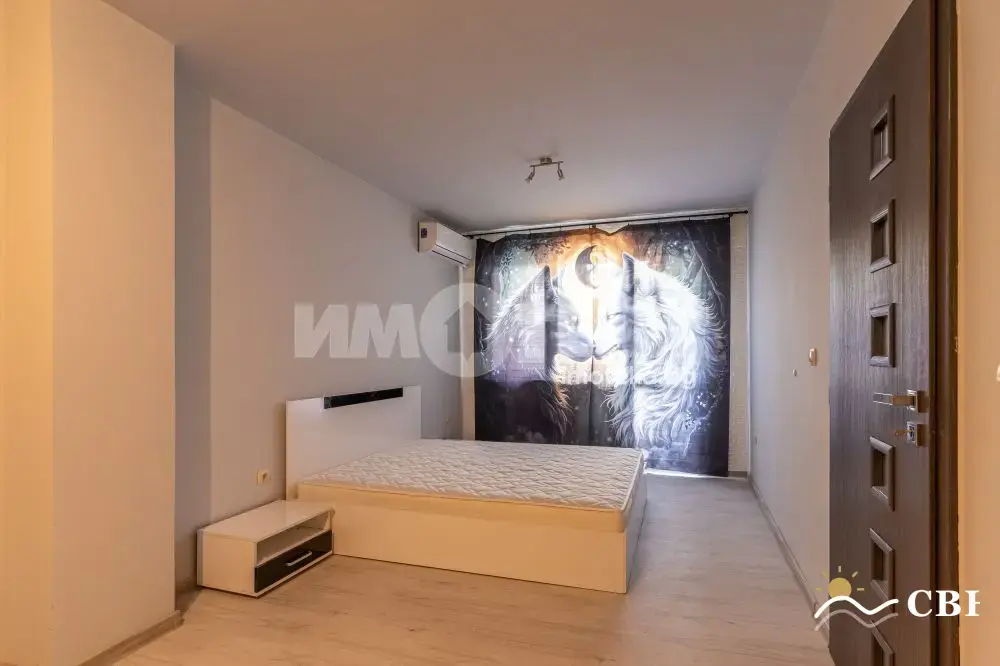 Apartment, 3-room, 80 m², in Varna. Photo 6 of 14. Varna, Black Sea, Bulgaria. Cheap Beach Holiday.