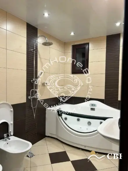 Apartment, 2-room, 100 m², in Varna. Photo 7 of 12. Varna, Black Sea, Bulgaria. Cheap Beach Holiday.
