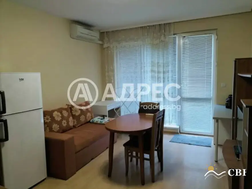 Apartment, 2-room, 58 m², in Burgas. Photo 9 of 12. Burgas, Black Sea, Bulgaria. Cheap Beach Holiday.