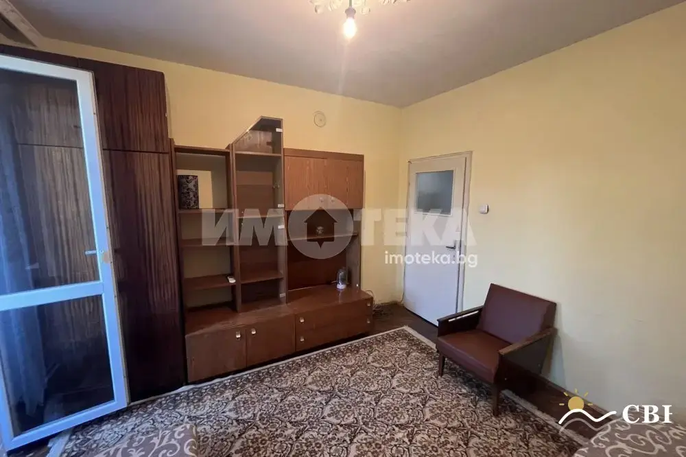 Apartment, 3-room, 80 m², in Varna. Photo 3 of 15. Varna, Black Sea, Bulgaria. Cheap Beach Holiday.