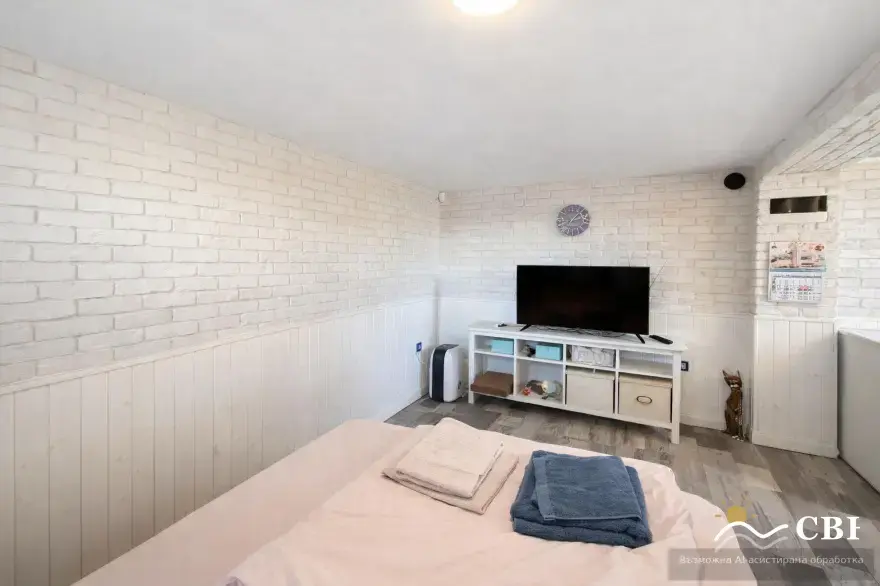 Apartment, 1-room, 50 m², in Vinitsa. Photo 2 of 7. Vinitsa, Black Sea, Bulgaria. Cheap Beach Holiday.