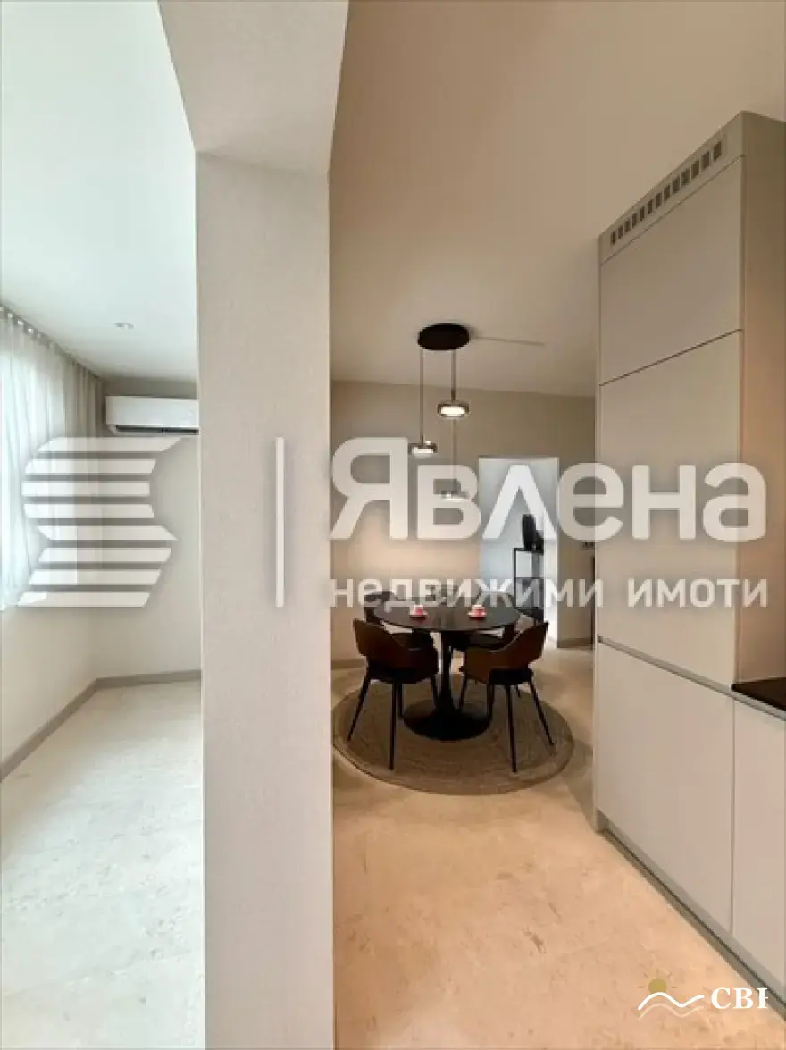 Apartment, 3-room, 95 m², in Varna. Photo 4 of 10. Varna, Black Sea, Bulgaria. Cheap Beach Holiday.