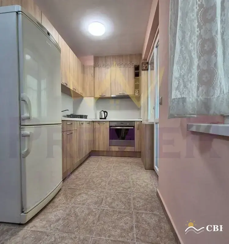 Apartment, 3-room, 96 m², in Gradina. Photo 1 of 13. Gradina, Black Sea, Bulgaria. Cheap Beach Holiday.