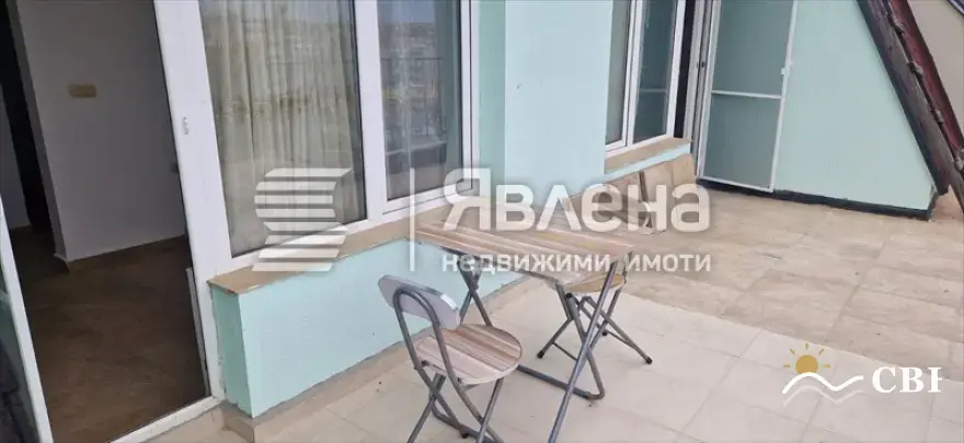 Apartment, 3-room, 91 m², in Burgas. Photo 1 of 6. Burgas, Black Sea, Bulgaria. Cheap Beach Holiday.