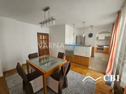 Apartment, 3-room, 160 m², in Varna. Photo 3 of 13. Varna, Black Sea, Bulgaria. Cheap Beach Holiday.