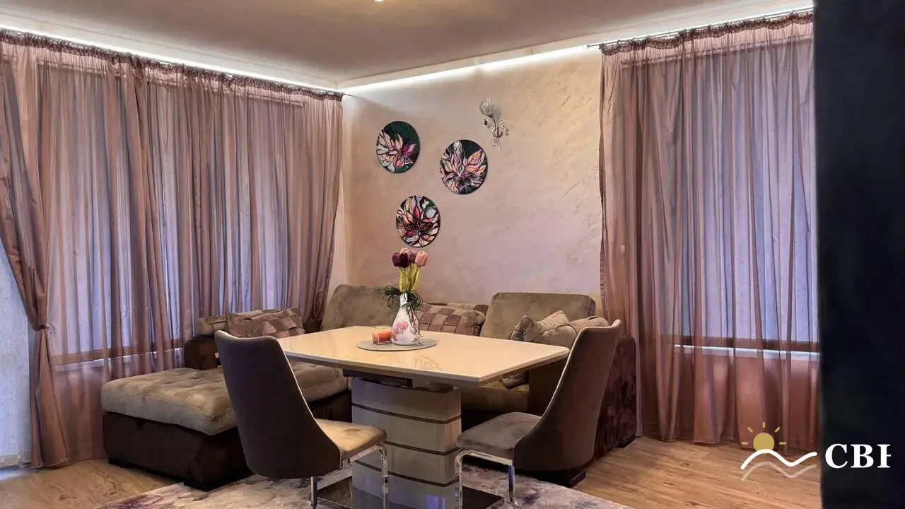 Apartment, 2-room, 60 m², in Sarafovo. Photo 1 of 9. Sarafovo, Black Sea, Bulgaria. Cheap Beach Holiday.