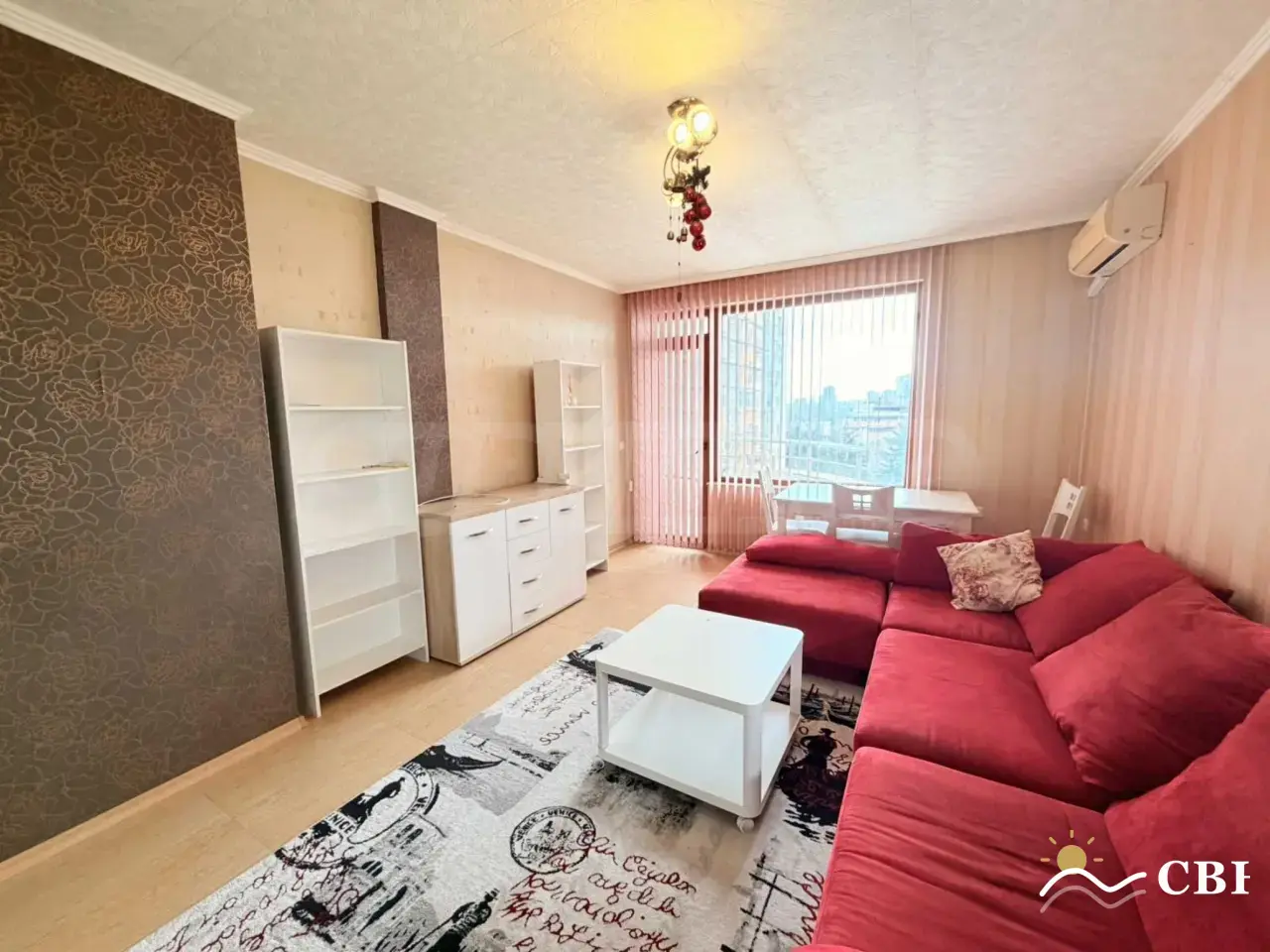 Apartment, 2-room, 60 m², in Burgas. Photo 2 of 12. Burgas, Black Sea, Bulgaria. Cheap Beach Holiday.