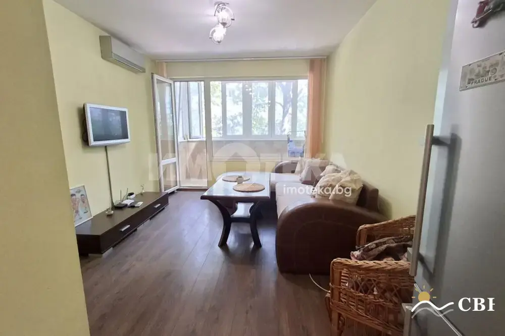 Apartment, 3-room, 90 m², in Varna. Photo 4 of 13. Varna, Black Sea, Bulgaria. Cheap Beach Holiday.